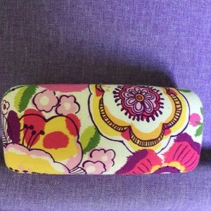 Vera Bradley Clementine Clamshell Large Sunglasses NWOT